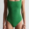 Strandkleid mit strukturierter Schleife