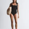 Strandkleid mit strukturierter Schleife