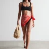 Strukturiertes Bikini-Oberteil mit quadratischem Ausschnitt