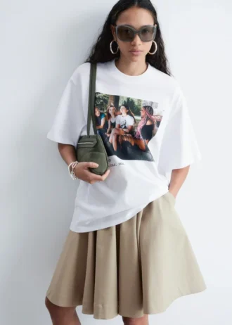 T-Shirt mit übergroßem Aufdruck