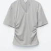T-Shirt mit gerafftem V-Ausschnitt