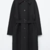Trenchcoat aus Wolle mit Bindegürtel