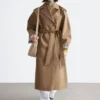 Trenchcoat mit Gürtel