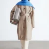 Trenchcoat mit kariertem Muster und Schnallengürtel