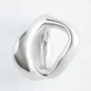 Unregelmäßiger Ring