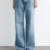 Wide-Leg-Jeans